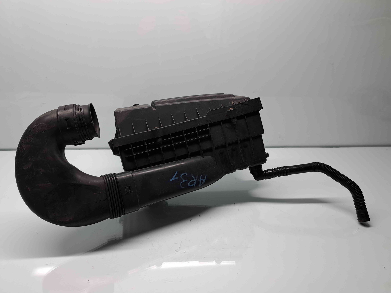 Carcasa filtru aer Audi A3 Sportback (8PA) [Fabr 2004-2013] Facelift 3C0129601CK 2.0 TDI CFFB 103KW / 140CP - imagine 1