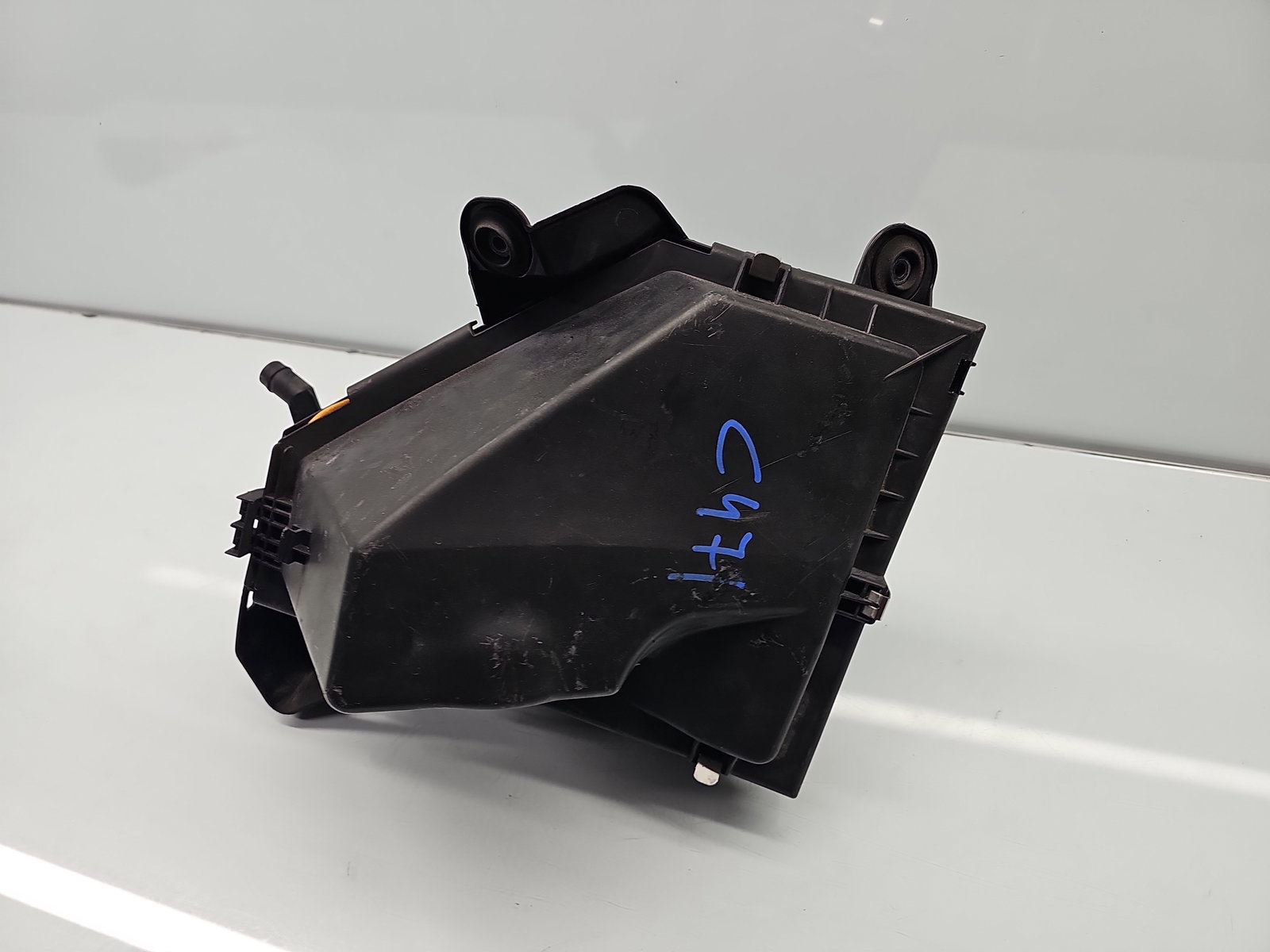 Carcasa filtru aer Bmw X1 (E84) [Fabr 2009-2015] 8512599 2.0 N47D20 105KW / 143CP - imagine 1