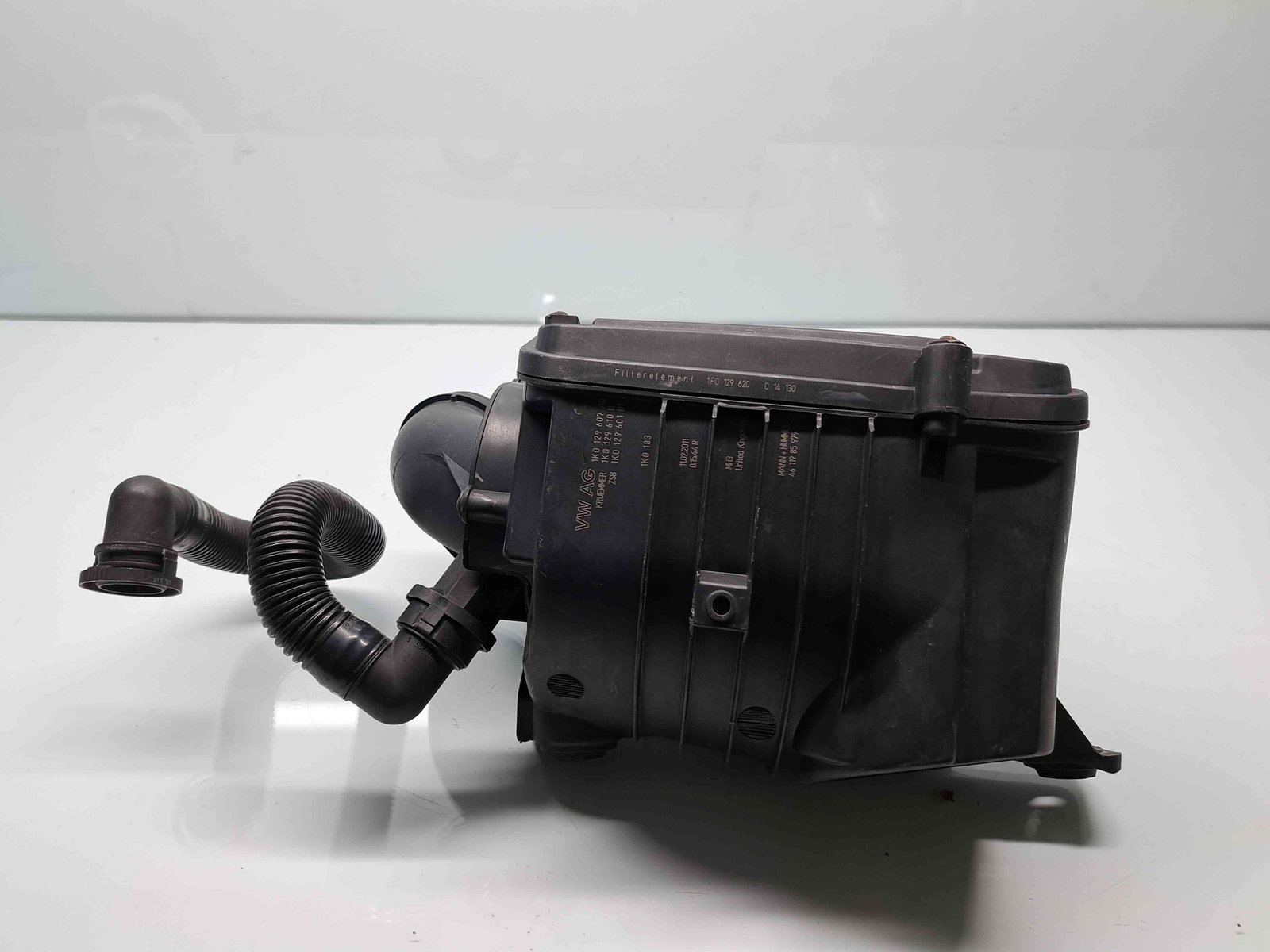 Carcasa filtru aer Skoda Octavia 2 Combi (1Z5) [Fabr 2004-2013] Facelift 1K0129607AQ 1.6 Benz BSE 75KW / 102CP - imagine 4