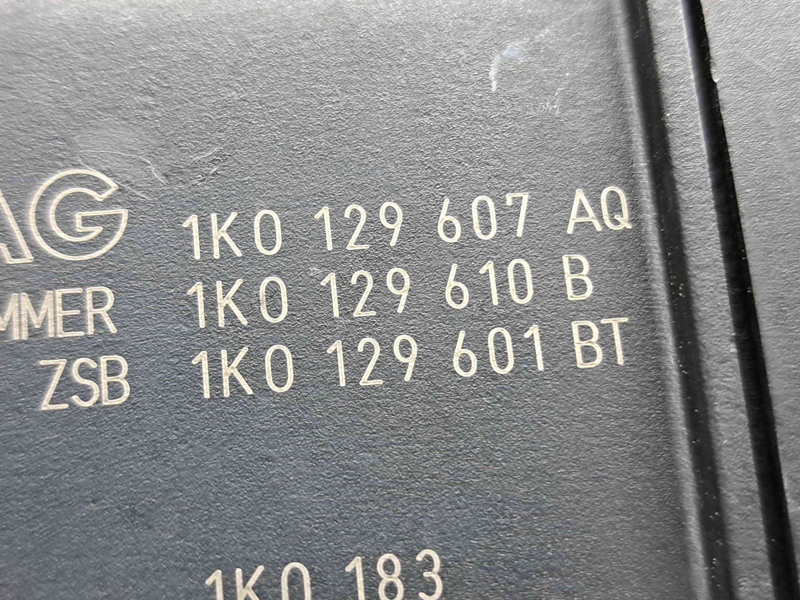 Carcasa filtru aer Skoda Octavia 2 Combi (1Z5) [Fabr 2004-2013] Facelift 1K0129607AQ 1.6 Benz BSE 75KW / 102CP - imagine 5