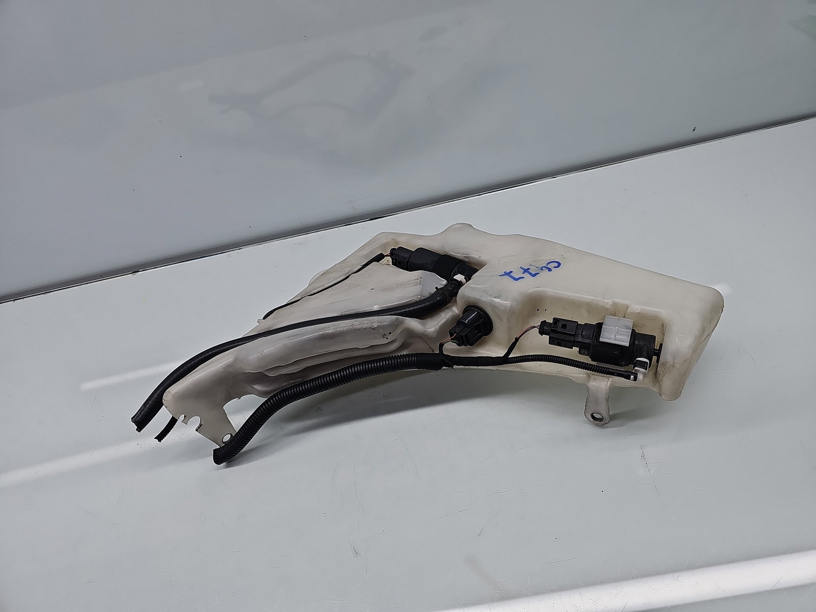 Vas lichid parbriz AUDI A4 (8K2, B8) [Fabr 2008-2015] 8T0955453C - imagine 2