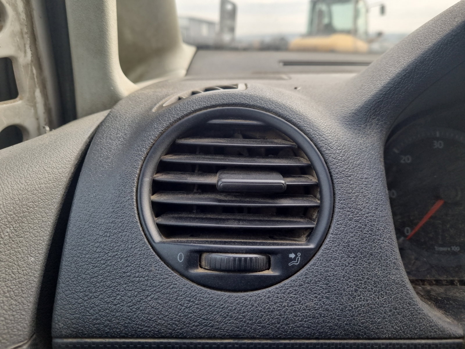 Grila aerisire stanga Volkswagen Caddy 3 (2KA, 2KH) [Fabr 2004-2009] OEM