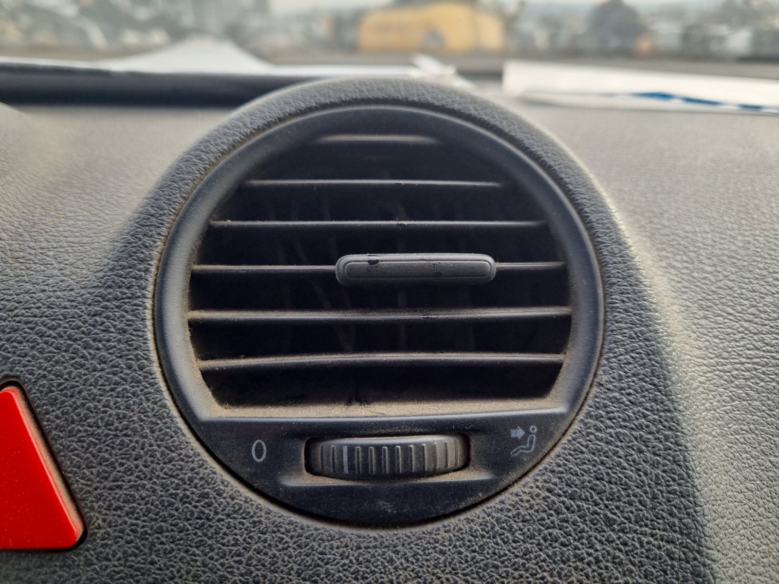 Grila aerisire centrala dreapta Volkswagen Caddy 3 (2KA, 2KH) [Fabr 2004-2009] OEM