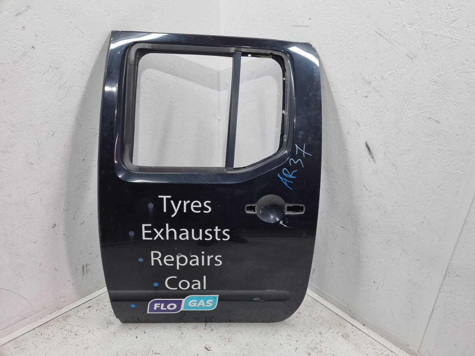 Usa stanga spate Nissan Navara (D40) [Fabr 2005-2014] GN0 - imagine 1