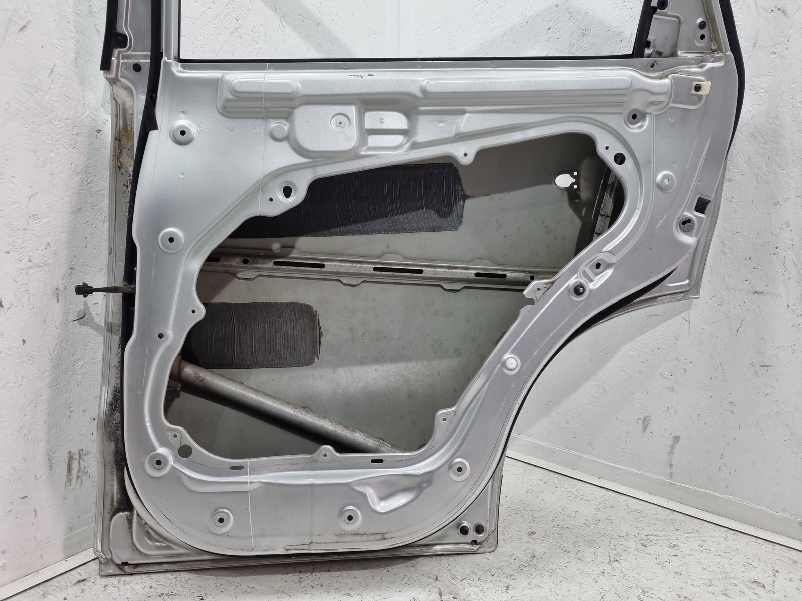 Usa dreapta spate KIA Sorento 2 [Fabr 2009-2015] BRIGHT SILVER - imagine 2