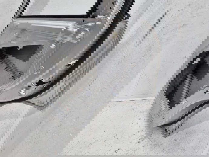 Usa dreapta spate KIA Sorento 2 [Fabr 2009-2015] BRIGHT SILVER