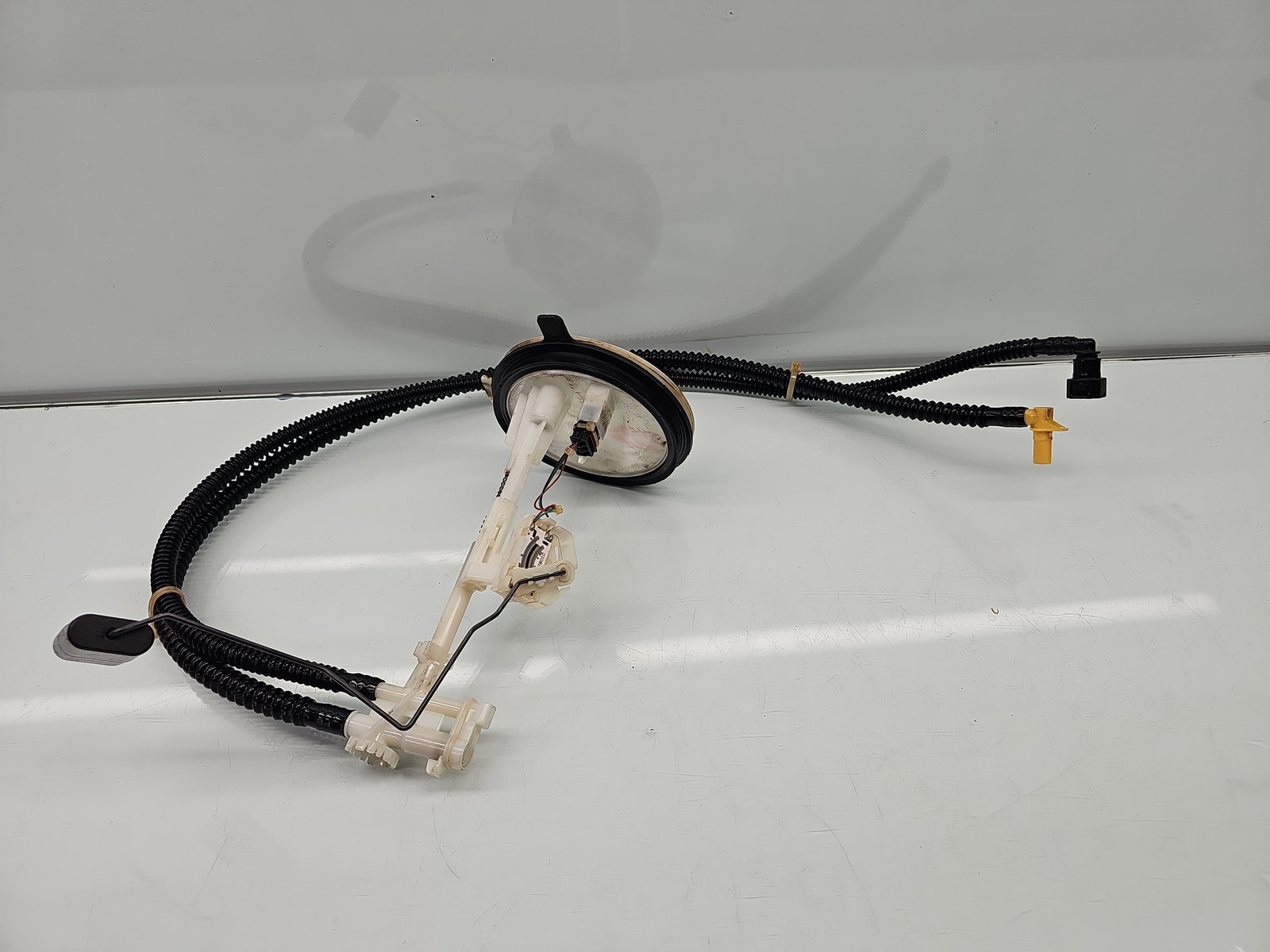 Sonda litrometrica Volkswagen Tiguan (5N) [Fabr 2007-2016] 5N0919673J 2.0 TDI CBAB 103KW / 140CP - imagine 1