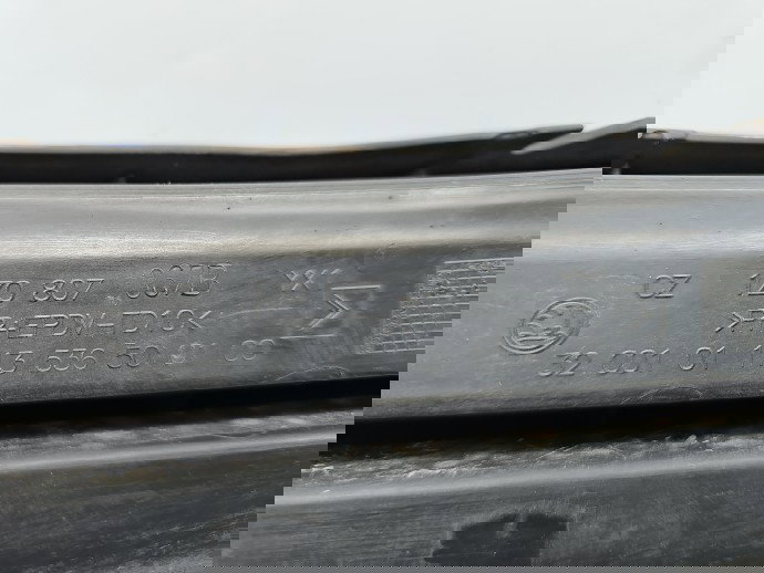 Grila proiector stanga Skoda Octavia 2 Combi (1Z5) [Fabr 2004-2013] Facelift 1Z0807367B