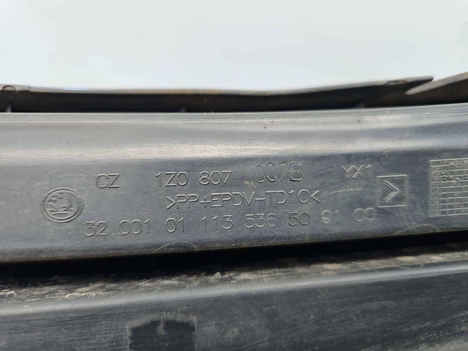 Grila proiector stanga Skoda Octavia 2 Combi (1Z5) [Fabr 2004-2013] Facelift 1Z0807367B - imagine 4