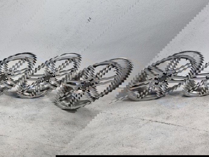 Set jante aliaj AUDI A3 Sportback (8PA) [Fabr 2004-2013] Facelift 8P0601025BA