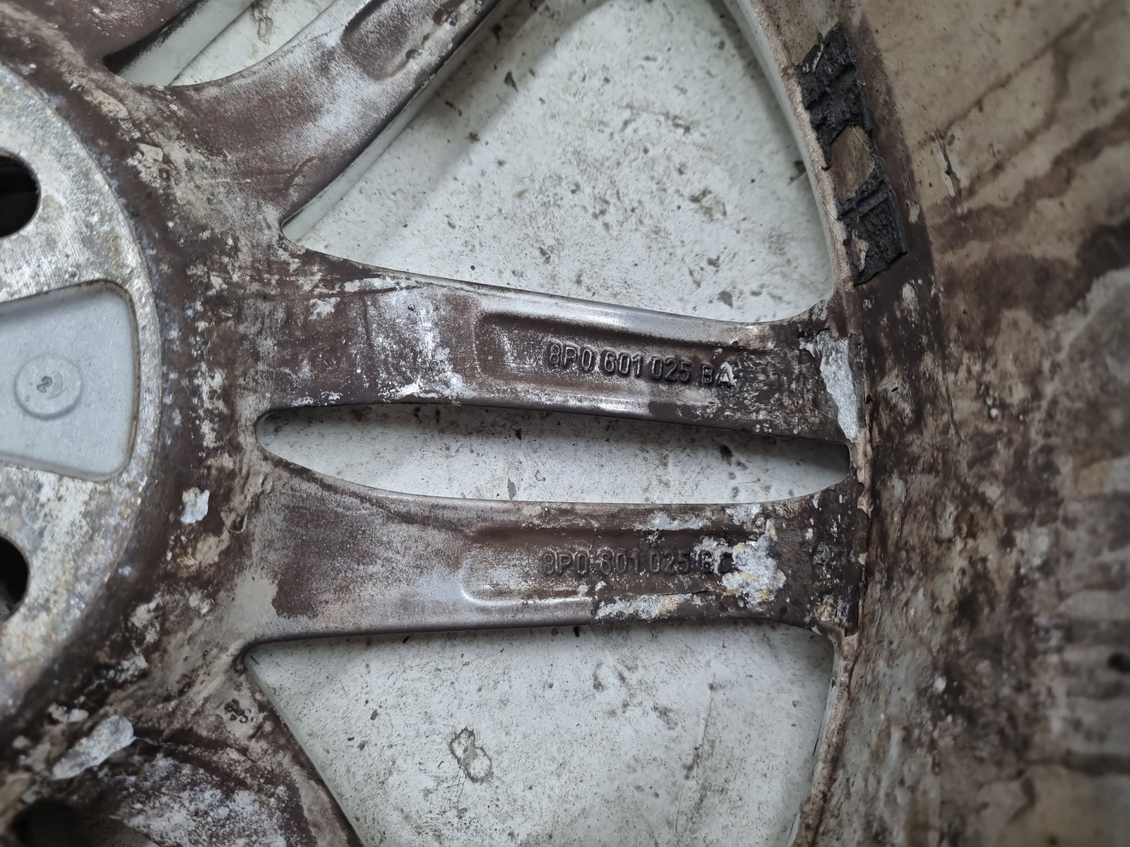 Set jante aliaj AUDI A3 Sportback (8PA) [Fabr 2004-2013] Facelift 8P0601025BA - imagine 5