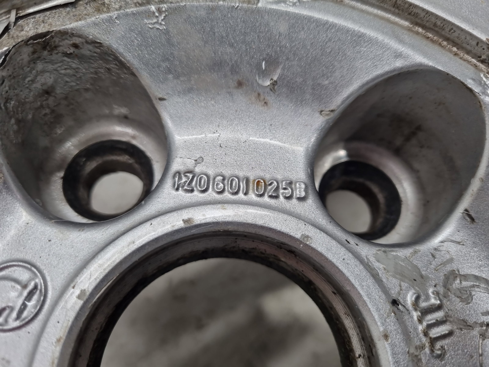 Set jante aliaj Skoda Octavia 2 (1Z3) [Fabr 2004-2013] 1J0601025B - imagine 5