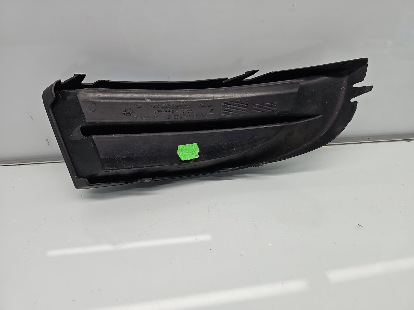 Grila proiector stanga Skoda Octavia 2 Combi (1Z5) [Fabr 2004-2013] Facelift 1Z0807367B - imagine 3