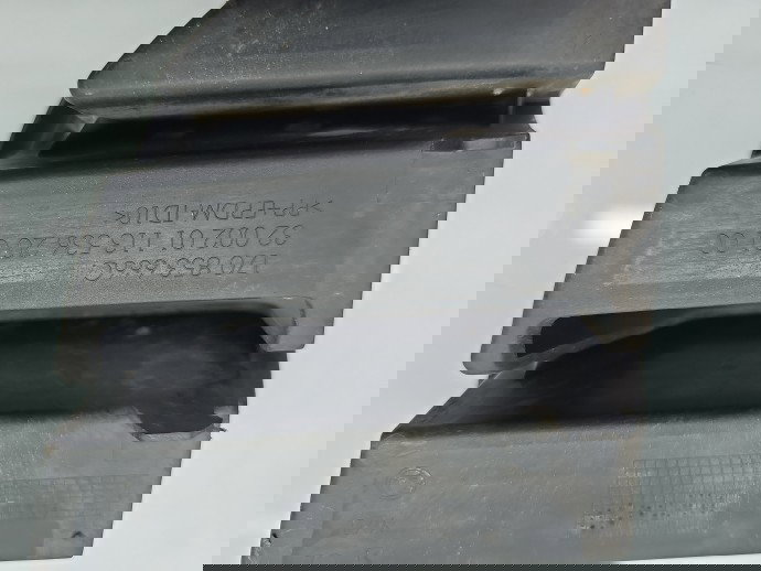 Grila bara fata Skoda Octavia 2 Combi (1Z5) [Fabr 2004-2013] Facelift 1Z0853666C