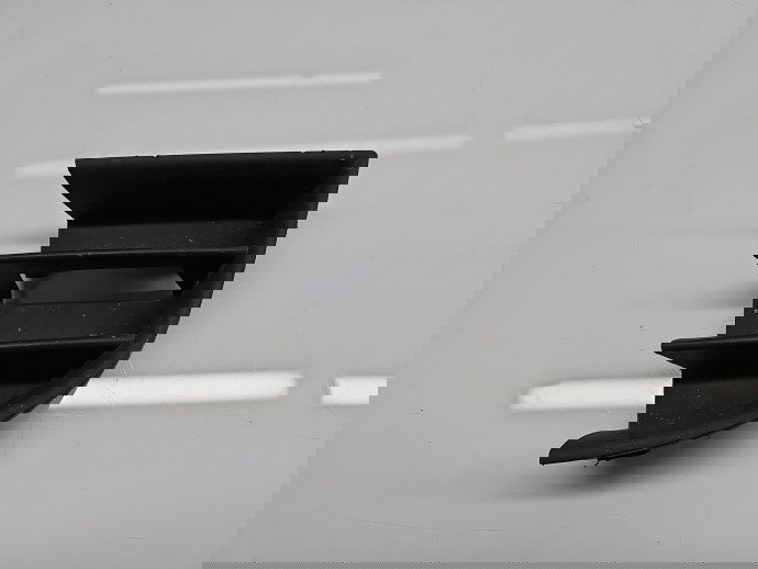 Grila bara fata Skoda Octavia 2 Combi (1Z5) [Fabr 2004-2013] Facelift 1Z0853665C