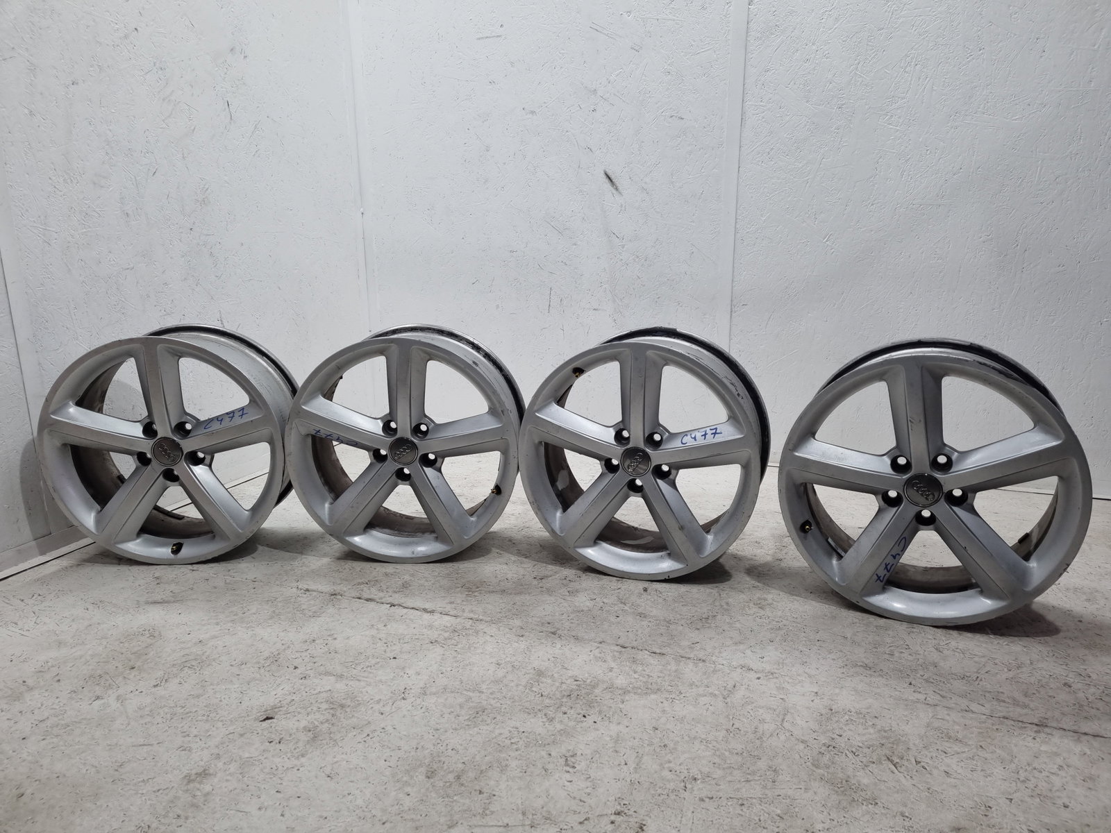 Set jante aliaj AUDI A4 (8K2, B8) [Fabr 2008-2015] 8K06010250