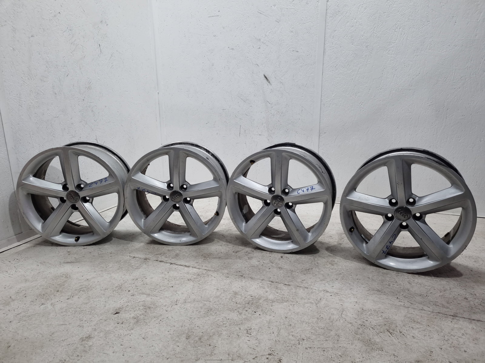 Set jante aliaj AUDI A4 (8K2, B8) [Fabr 2008-2015] 8K06010250 - imagine 1