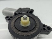 Motoras geam dreapta spate Mazda CX-5 (KE) [Fabr 2011-2016] D6515858X