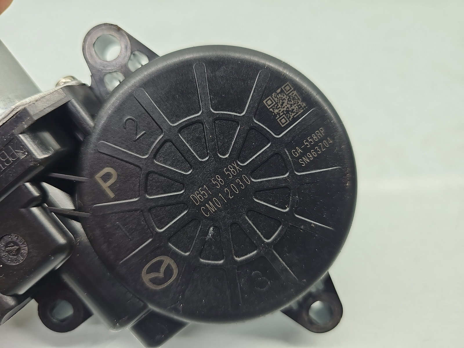 Motoras geam dreapta spate Mazda CX-5 (KE) [Fabr 2011-2016] D6515858X - imagine 5