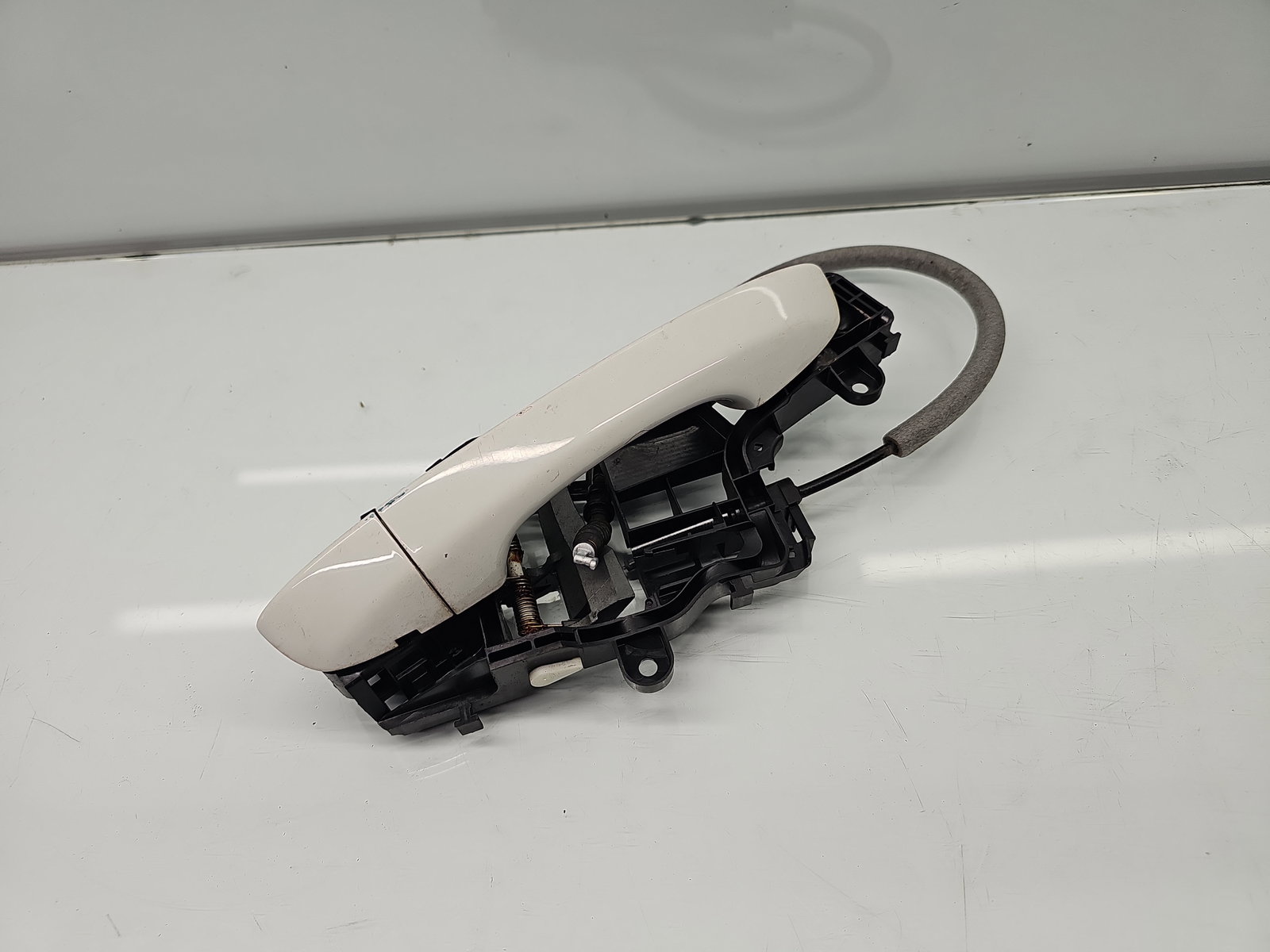 Maner usa dreapta spate Volkswagen Passat B8 Variant (3G5) [Fabr 2015-prezent] LC9A - imagine 2