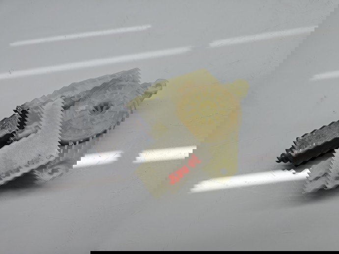 Motoras geam dreapta spate Volkswagen Passat B8 Variant (3G5) [Fabr 2015-prezent] 5Q4959811E