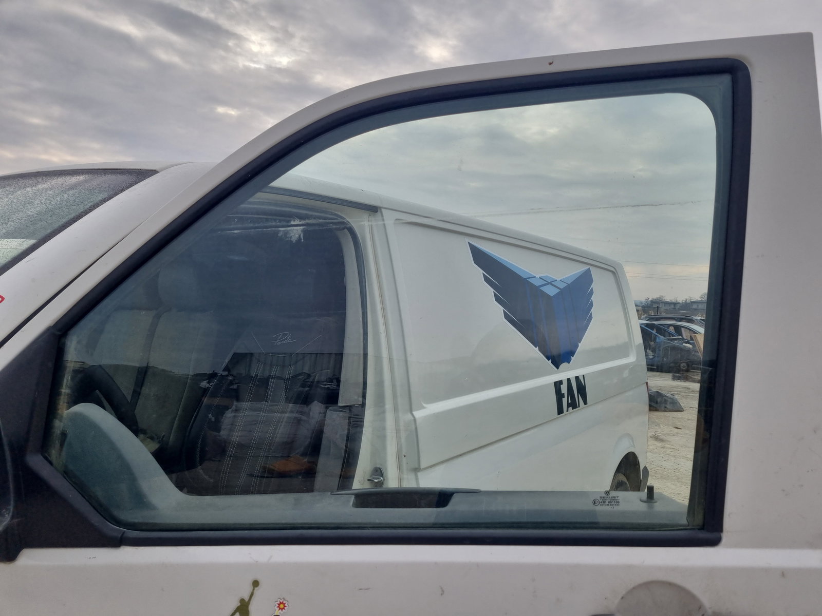 Geam usa stanga fata Volkswagen Transporter 5 (7HB, 7HJ) [Fabr 2004-2013] OEM - imagine 1