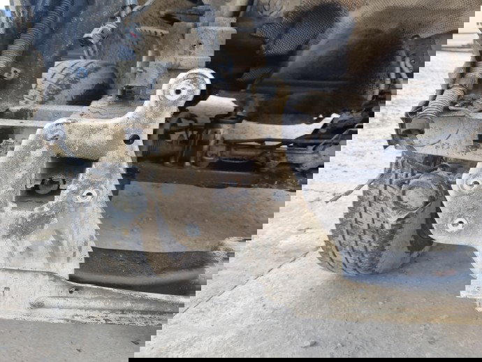 Lonjeron dreapta Volkswagen Transporter 5 (7HB, 7HJ) [Fabr 2004-2013] OEM