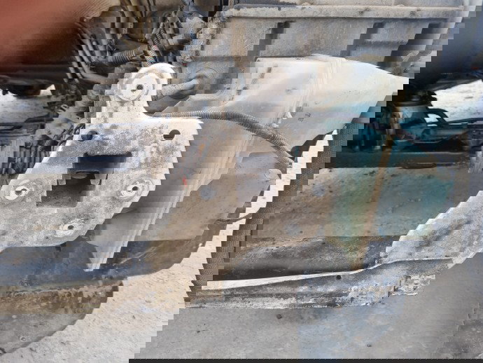 Lonjeron stanga Volkswagen Transporter 5 (7HB, 7HJ) [Fabr 2004-2013] OEM