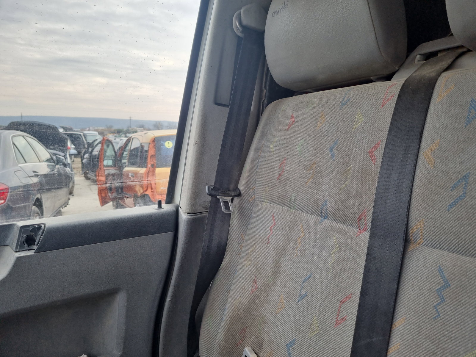 Centura dreapta fata Volkswagen Transporter 5 (7HB, 7HJ) [Fabr 2004-2013] OEM