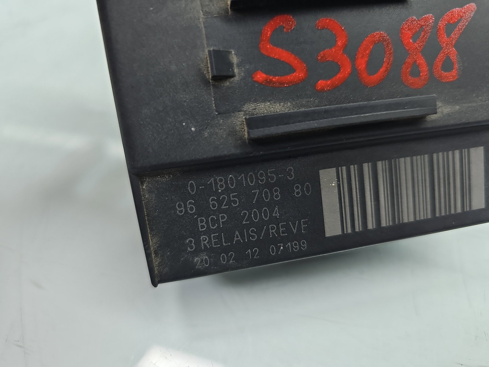 Releu electroventilator PEUGEOT 308 CC [Fabr 2009-2013] 9662570880 - imagine 4