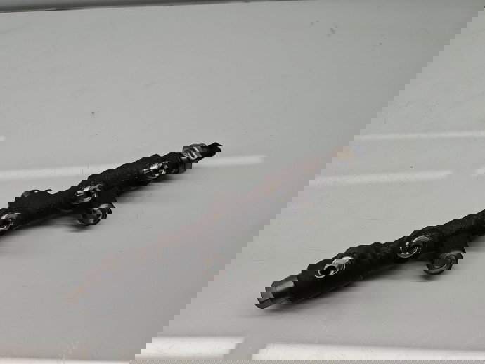 Rampa injectoare PEUGEOT 308 II GT-Line [Fabr 2019-2021] 9821399680 1.5 HDi YHZ 96KW / 130CP