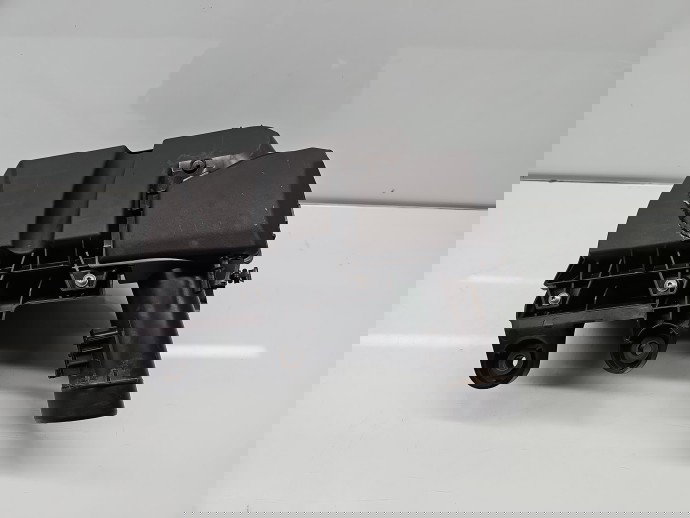 Carcasa filtru aer PEUGEOT 308 II GT-Line [Fabr 2019-2021] 9828002080 1.5 HDi YHZ 96KW / 130CP