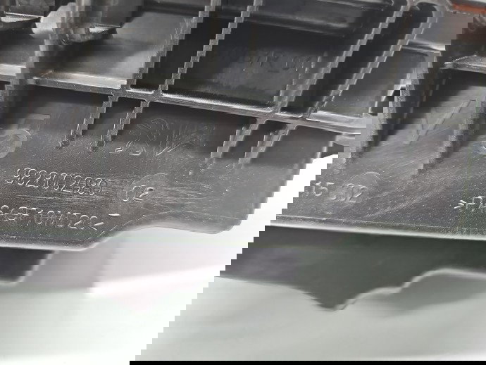 Carcasa filtru aer PEUGEOT 308 II GT-Line [Fabr 2019-2021] 9828002080 1.5 HDi YHZ 96KW / 130CP