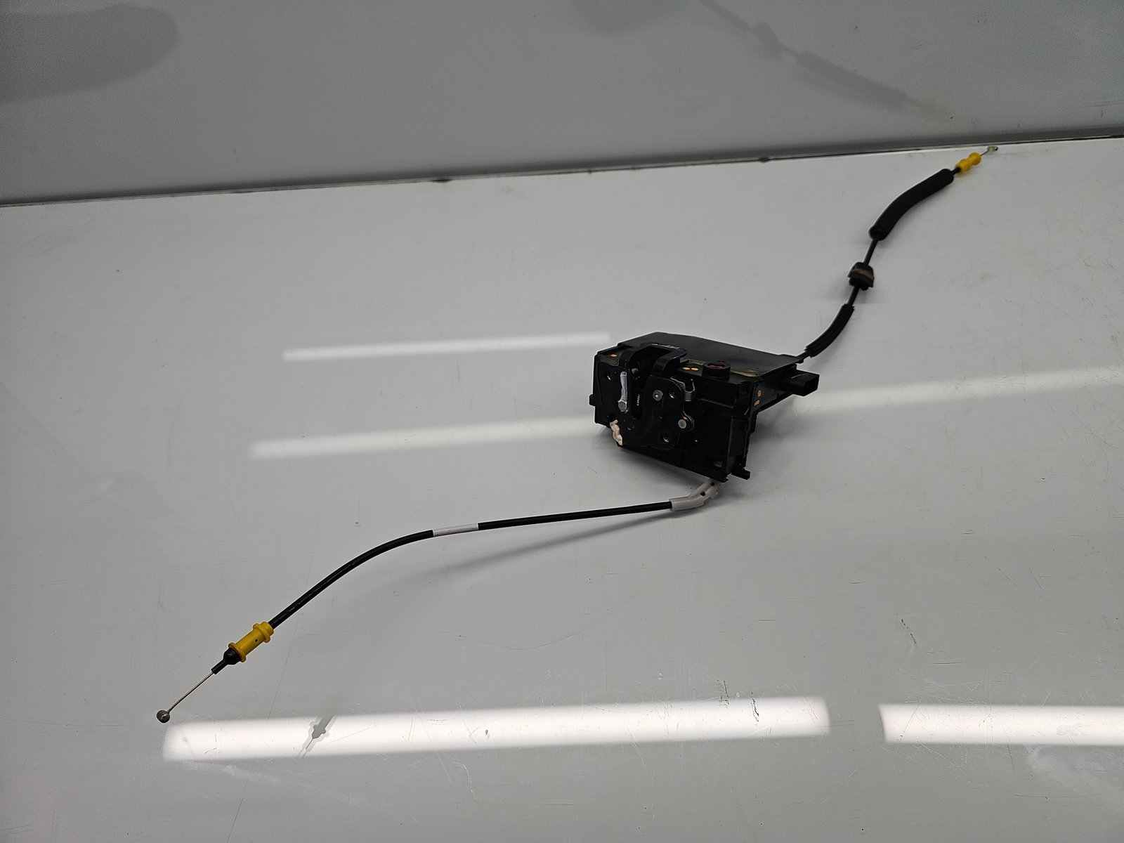 Broasca usa stanga spate PEUGEOT 308 II GT-Line [Fabr 2019-2021] 9826126080 - imagine 2