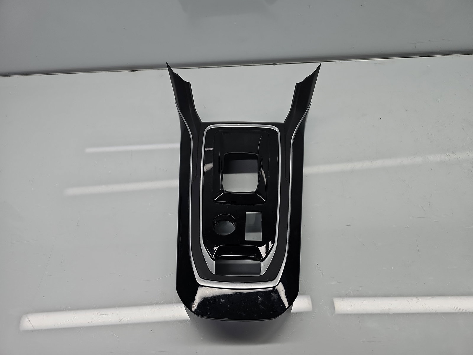 Consola centrala PEUGEOT 308 II GT-Line [Fabr 2019-2021] 98201078XU - imagine 1