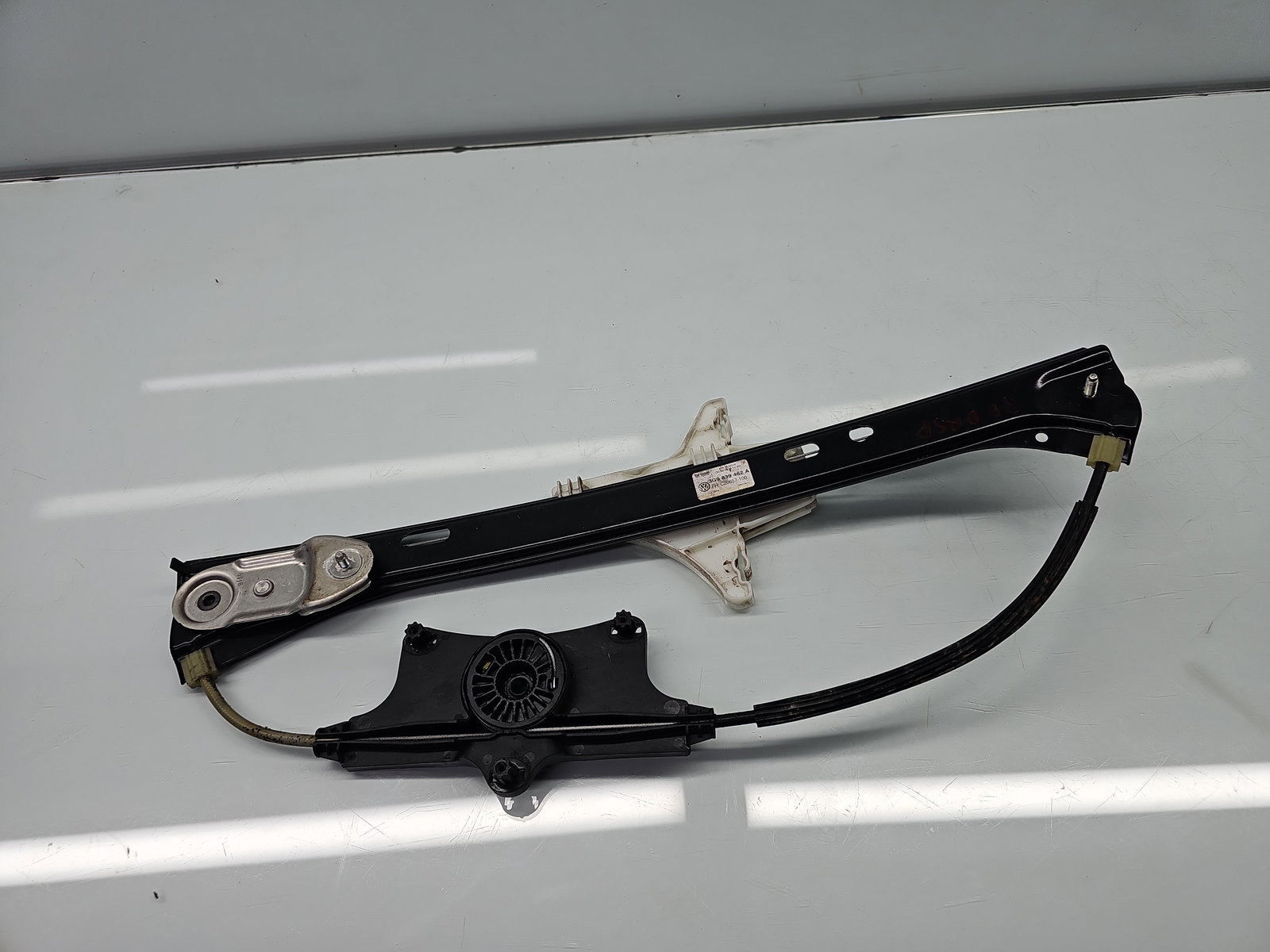 Macara electrica geam dreapta spate Volkswagen Passat B8 Variant (3G5) [Fabr 2015-prezent] 3G9839462A - imagine 2