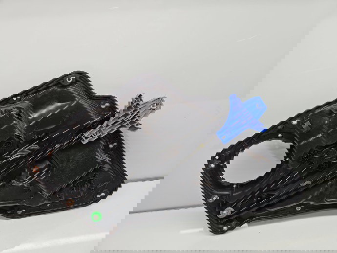 Macara electrica geam stanga spate Volkswagen Tiguan (5N) [Fabr 2007-2016] 5N0839729F