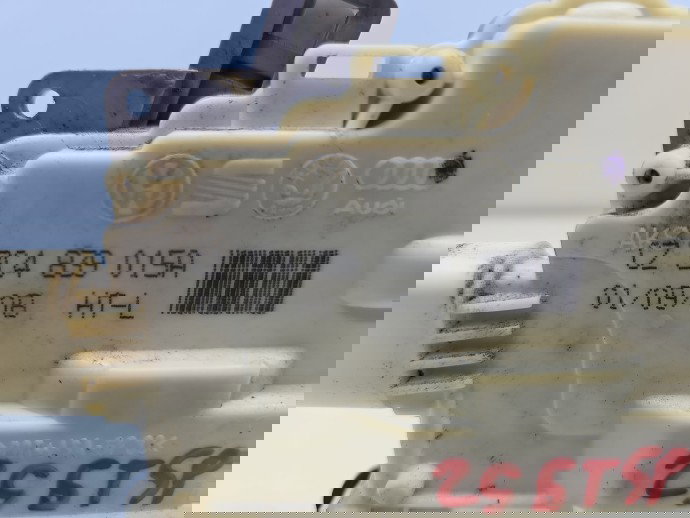 Broasca usa stanga spate Volkswagen Tiguan (5N) [Fabr 2007-2016] 3C4839015A