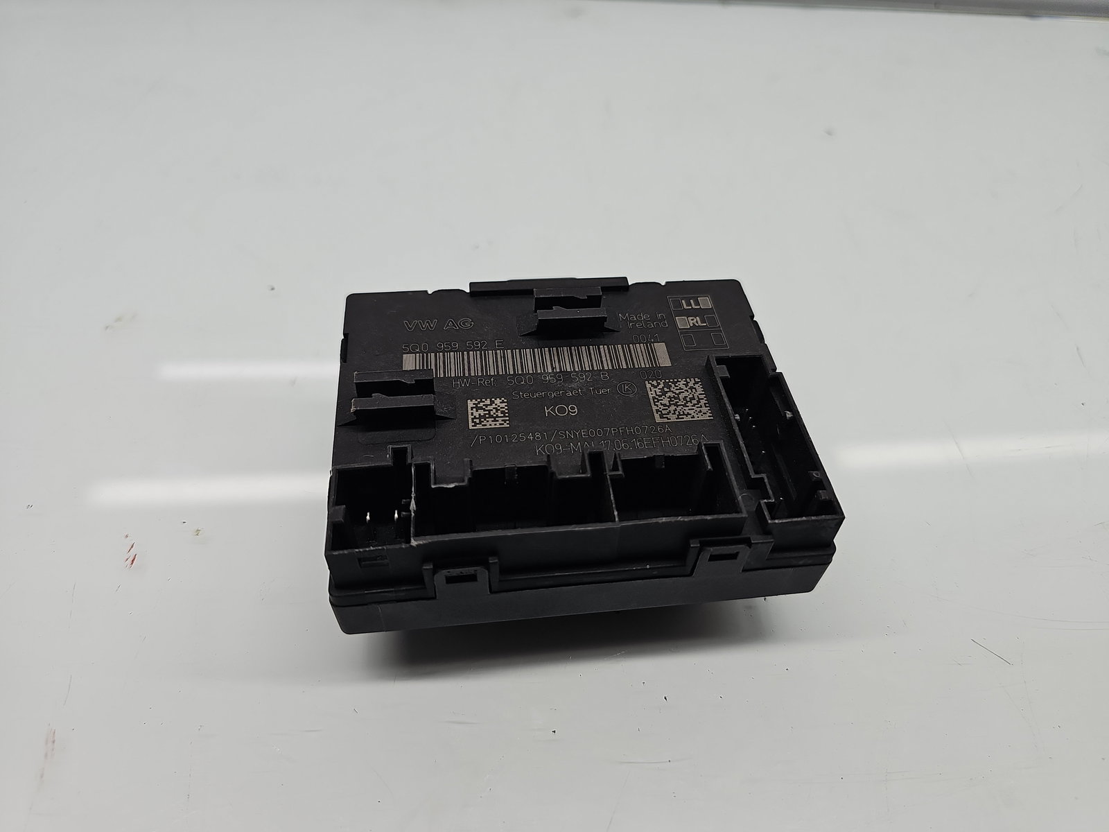 Modul confort Volkswagen Passat B8 Variant (3G5) [Fabr 2015-prezent] 5Q0959592B - imagine 1