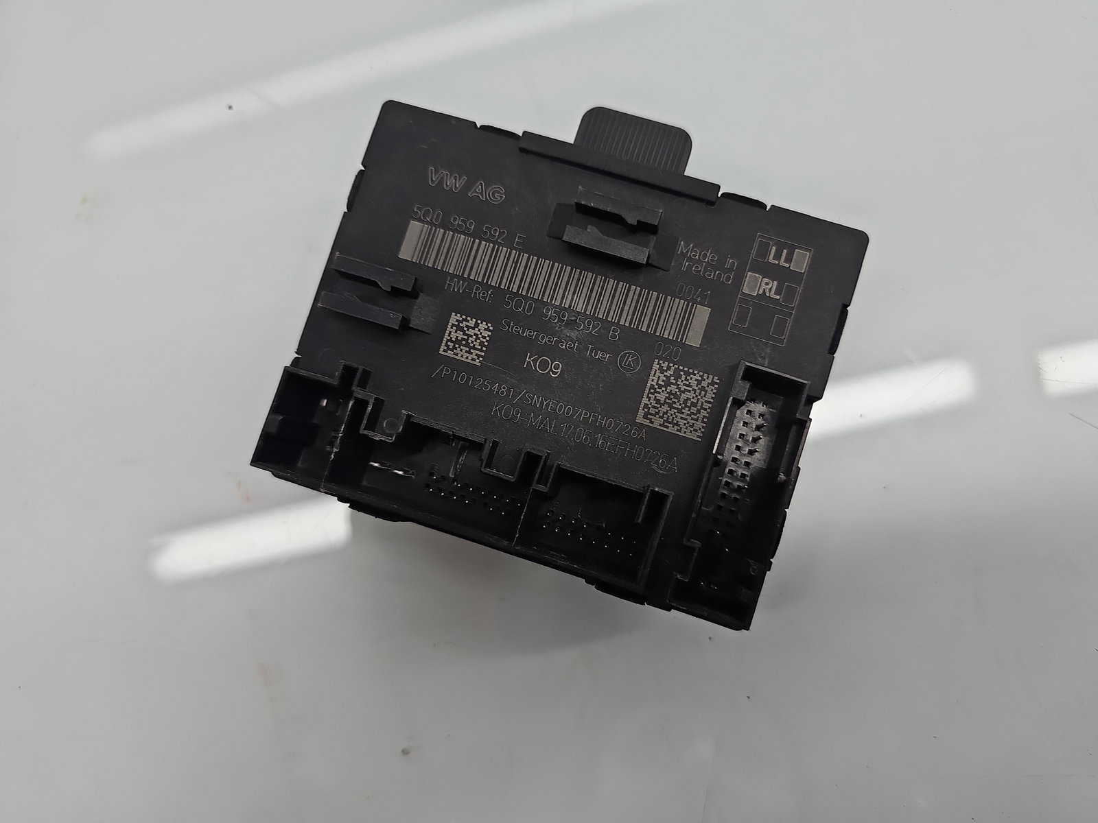 Modul confort Volkswagen Passat B8 Variant (3G5) [Fabr 2015-prezent] 5Q0959592B - imagine 3