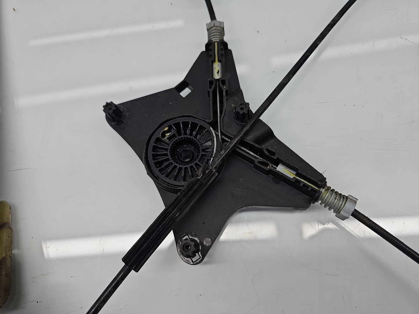 Macara electrica geam stanga fata Volkswagen Passat B8 Variant (3G5) [Fabr 2015-prezent] 3G0837461B - imagine 2