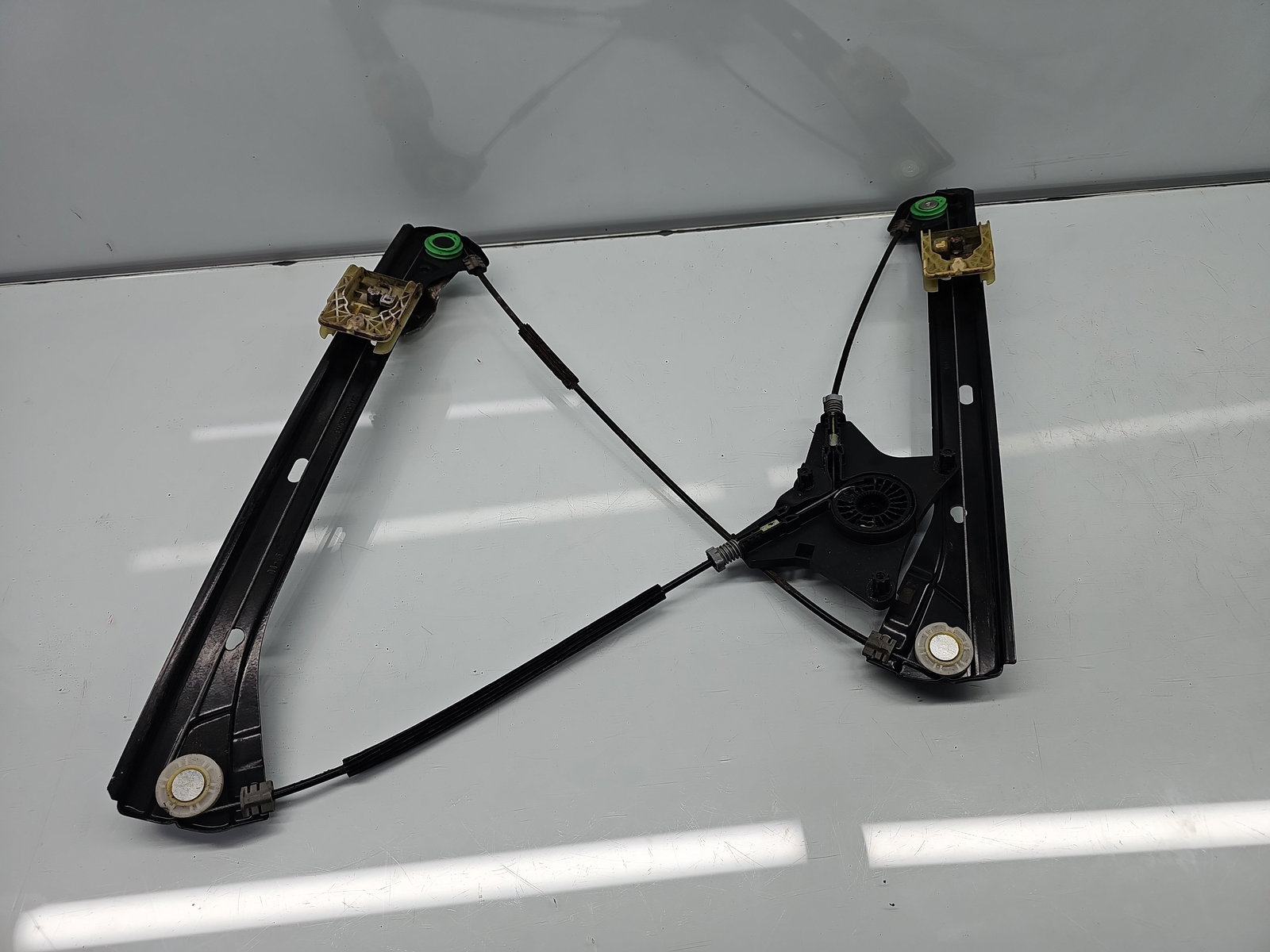 Macara electrica geam stanga fata Volkswagen Passat B8 Variant (3G5) [Fabr 2015-prezent] 3G0837461B - imagine 3