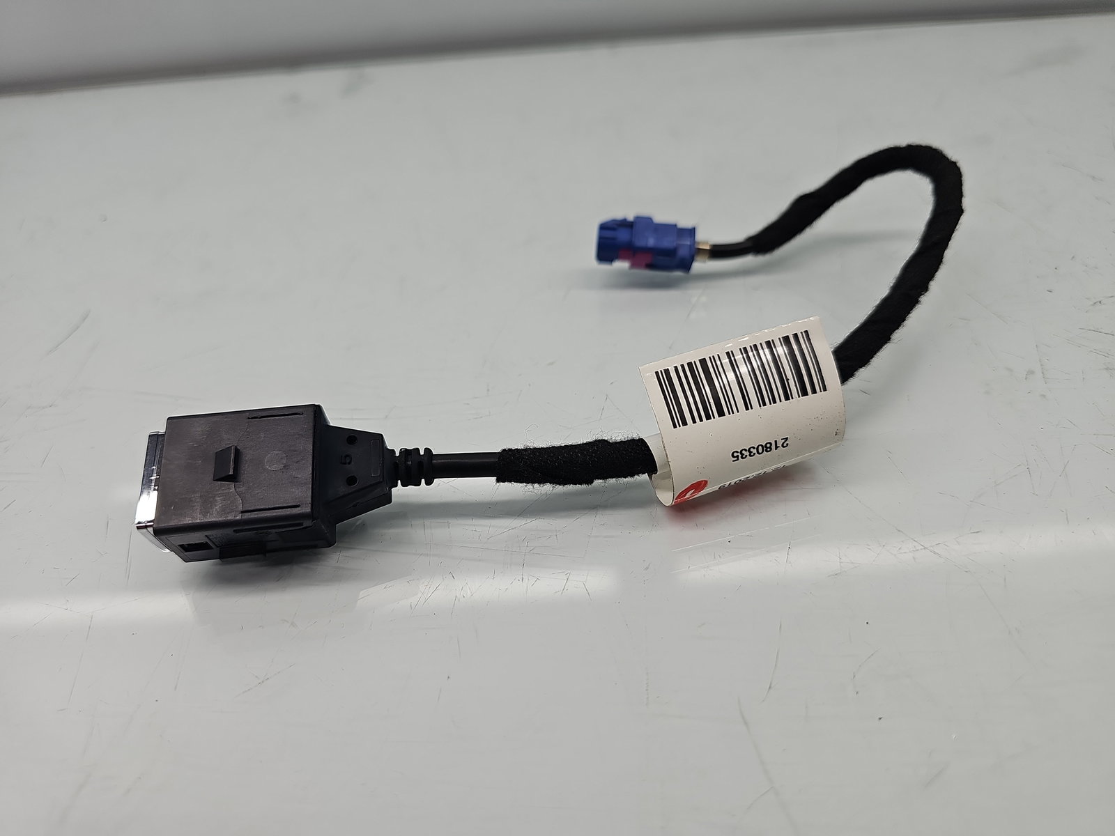 Conector auxiliar USB PEUGEOT 308 II GT-Line [Fabr 2019-2021] 9826717080 - imagine 3