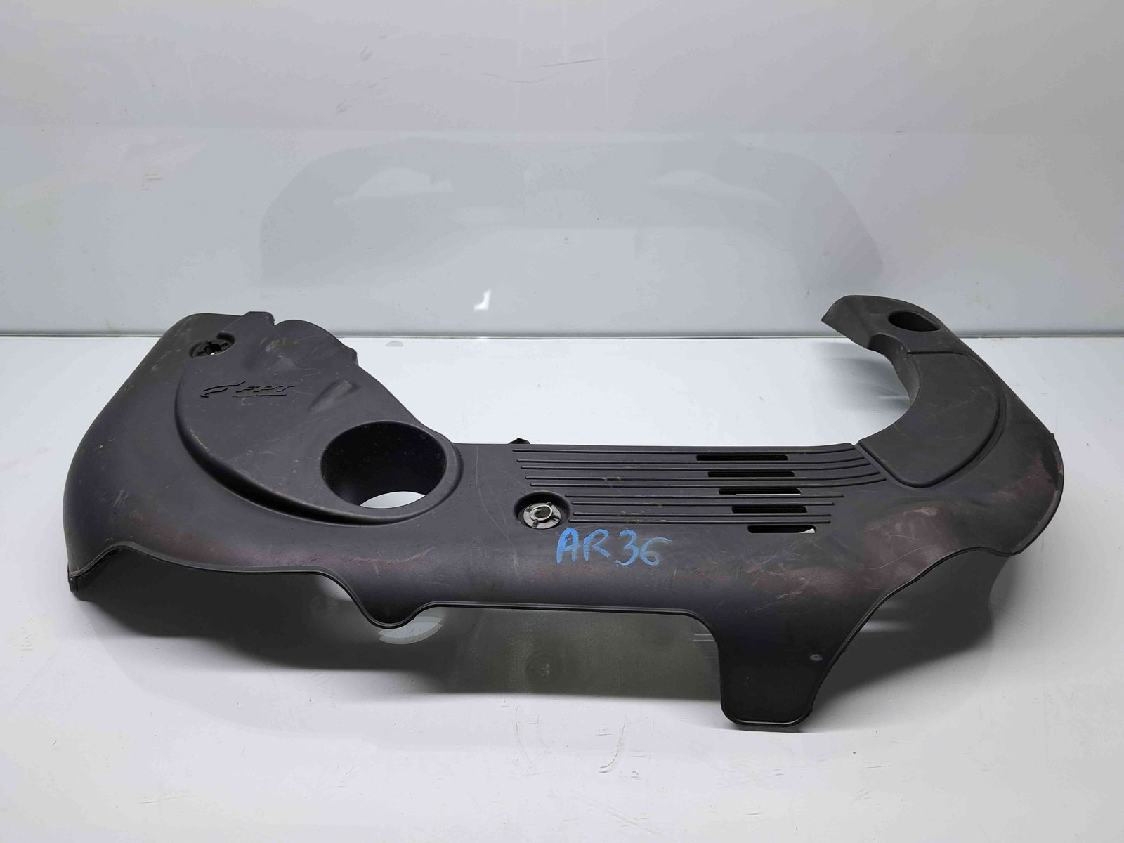 Capac motor Fiat 500L Trekking [Fabr 2012-prezent] 51867102 1.3 199B4000 62KW / 85CP - imagine 1