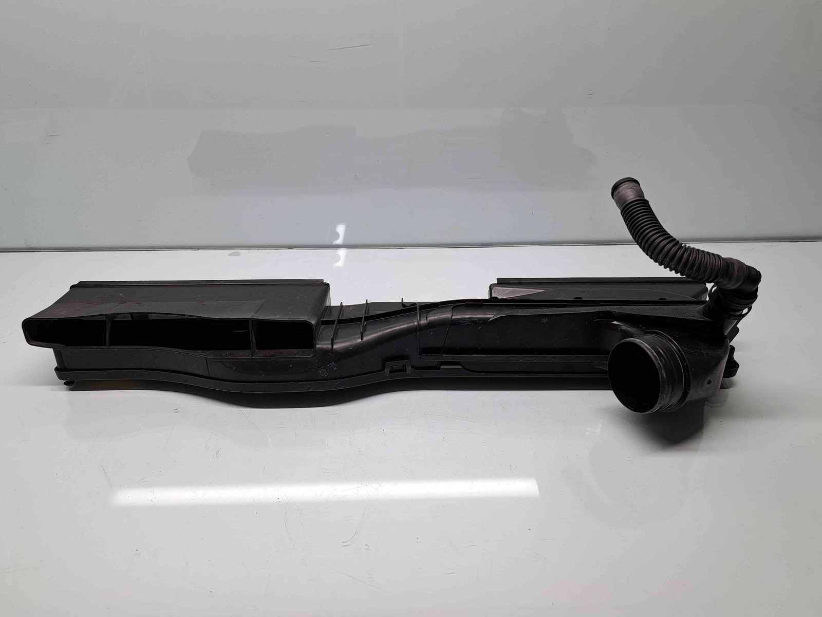 Deflector aer Volkswagen Golf 7 (5G) [Fabr 2014-prezent] 5Q0129254B - imagine 3