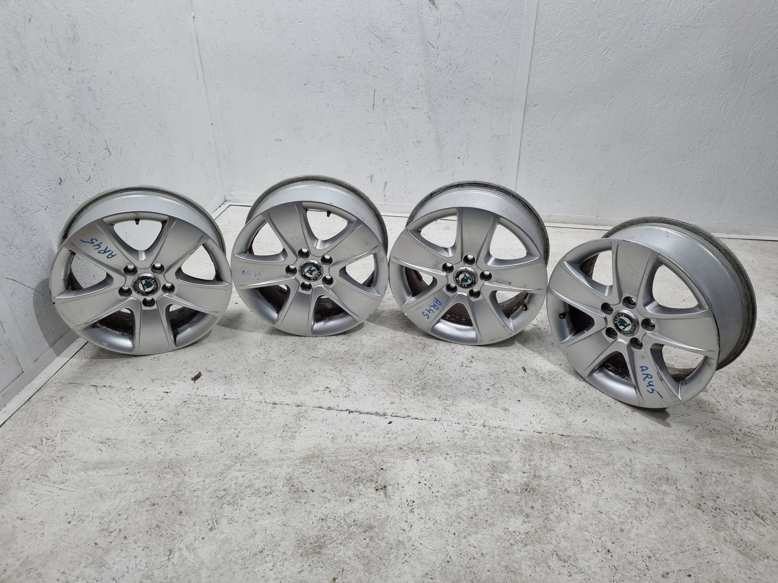 Set jante aliaj Skoda Octavia 2 Combi (1Z5) [Fabr 2004-2013] Facelift 1Z0601025 - imagine 1