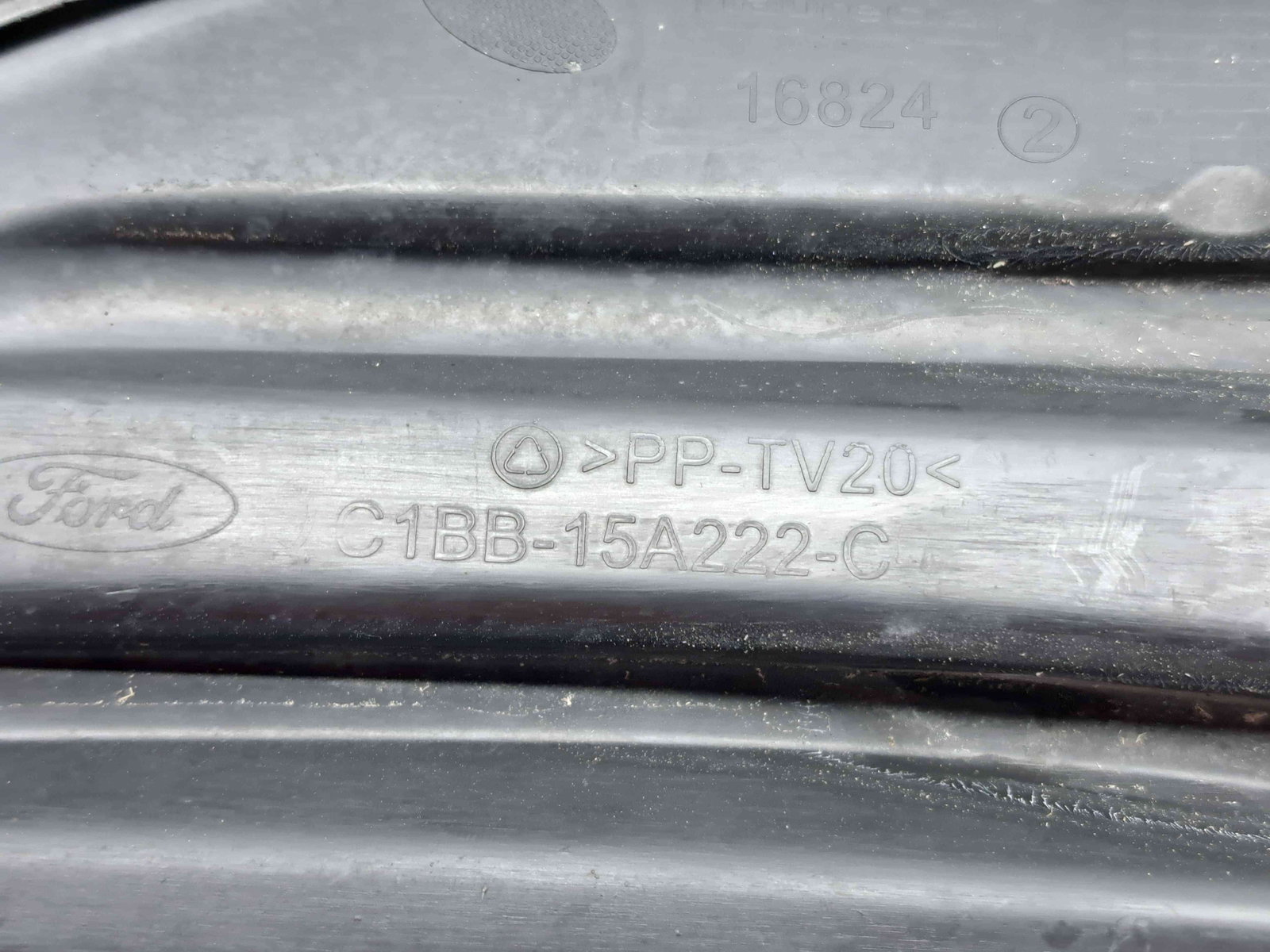 Grila proiector dreapta Ford Fiesta 6 facelift [Fabr 2008-2019] C1BB-15A222-C - imagine 4