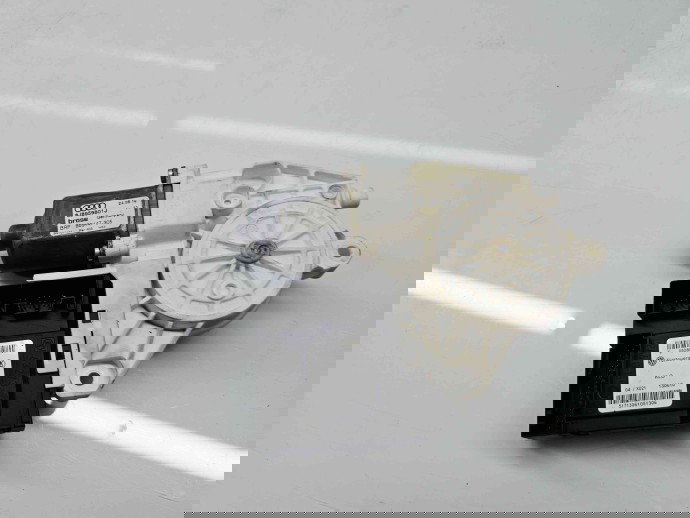 Motoras geam dreapta fata Audi TT (8J3) [Fabr 2006-2013] 8J8959801J