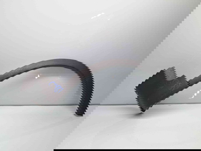 Ornament aripa dreapta fata Ford Kuga I [Fabr 2008-2012] 8V41-S16D238-A