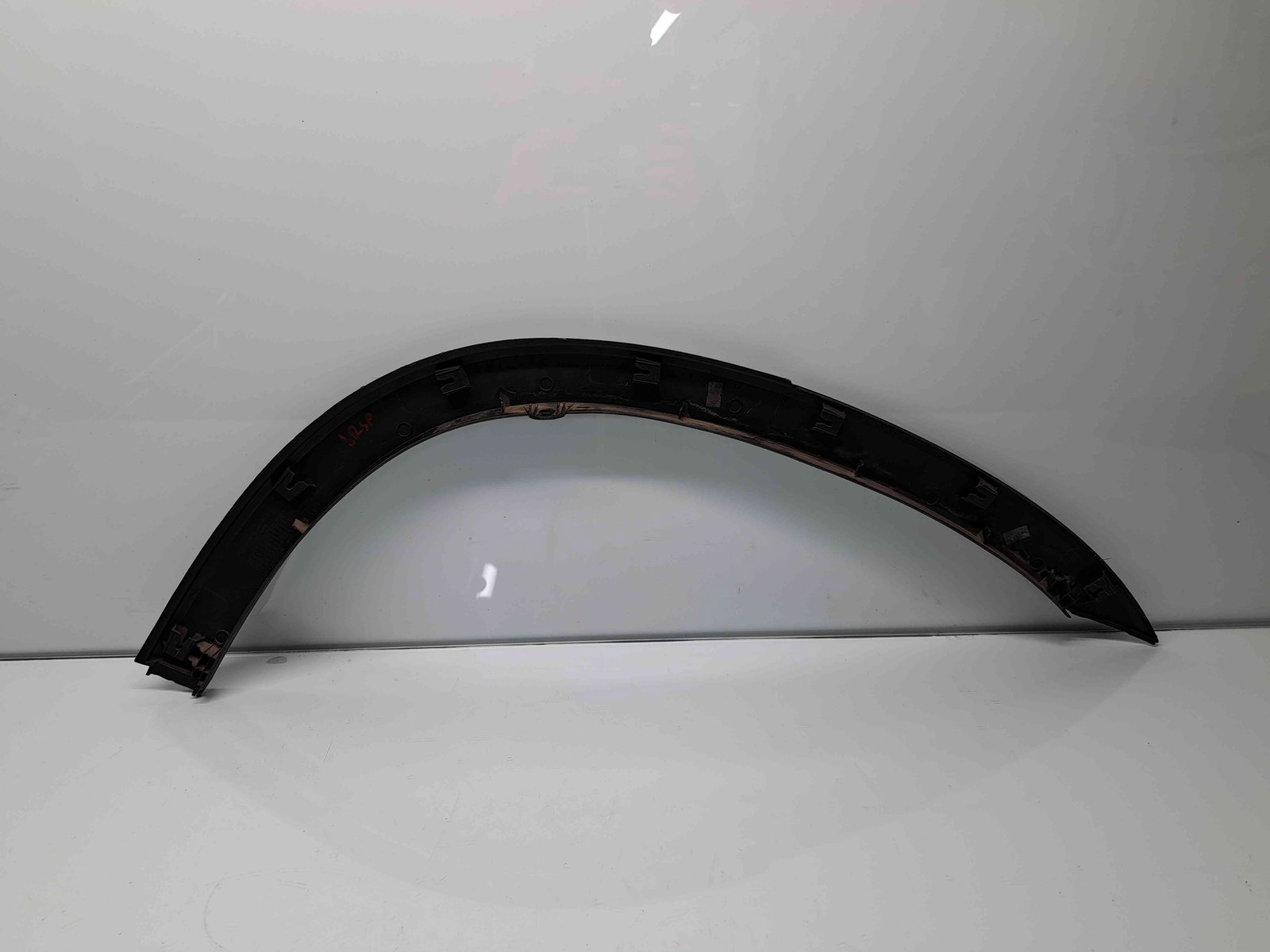 Ornament aripa dreapta spate Kia Sorento 2 [Fabr 2009-2015] 87744-2P000 - imagine 2